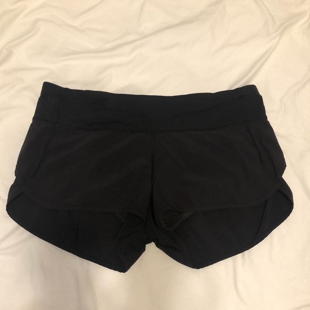 Black Lululemon Speed up Short